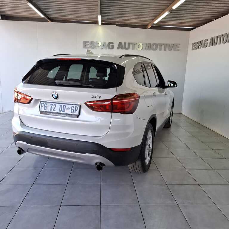 BMW X1 sDRIVE20d A/T (F48)