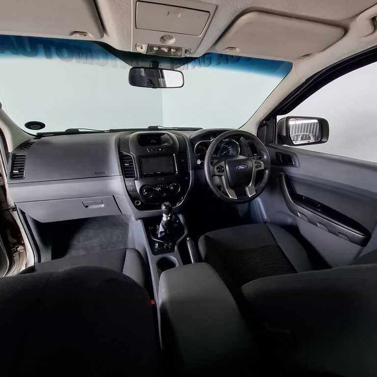 FORD RANGER 3.2TDCi XLS 4X4 P/U SUP/CAB