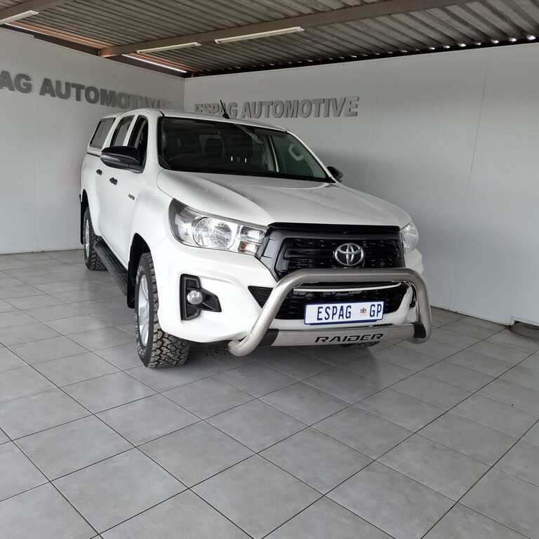 TOYOTA HILUX 2.4 GD-6 RB SRX P/U D/C