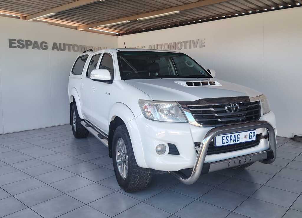 TOYOTA HILUX 3.0D-4D RAIDER R/B A/T P/U D/C