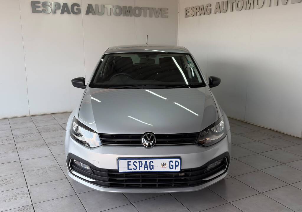 VOLKSWAGEN POLO VIVO 1.4 (5DR)