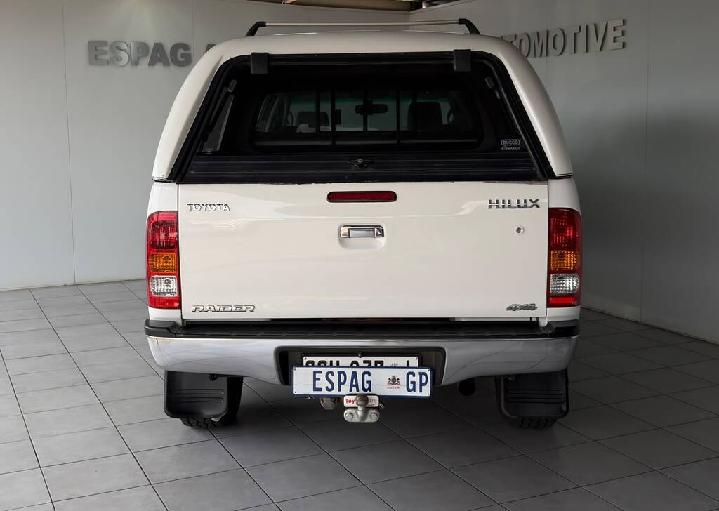 TOYOTA HILUX 3.0 D-4D RAIDER 4X4 P/U D/C